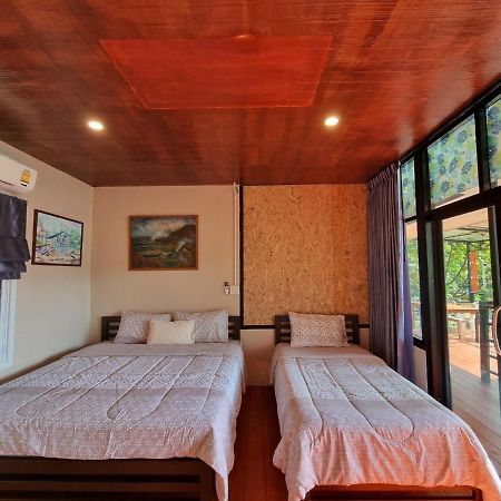 Baanhatsompaen Homestay Ranong Eksteriør billede