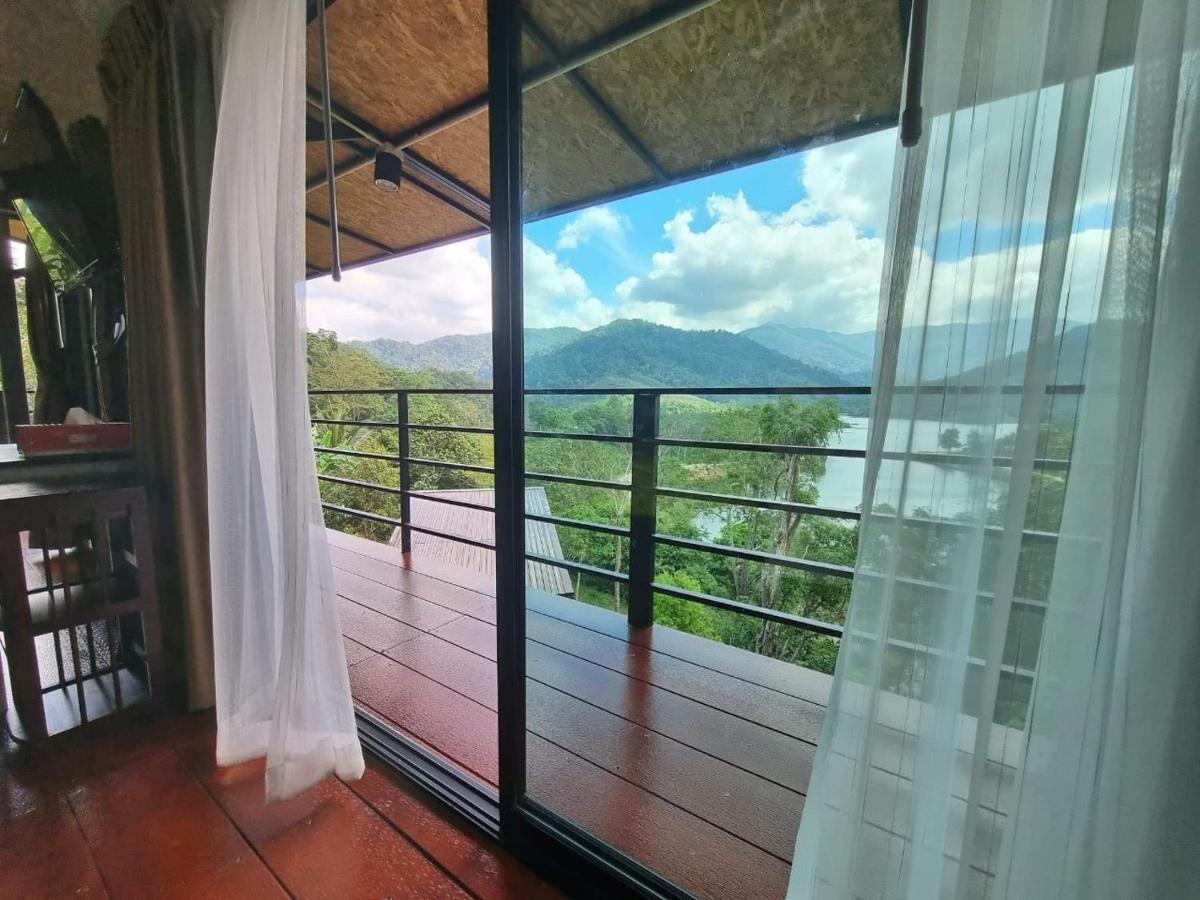 Baanhatsompaen Homestay Ranong Eksteriør billede