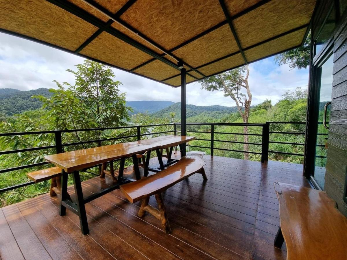 Baanhatsompaen Homestay Ranong Eksteriør billede