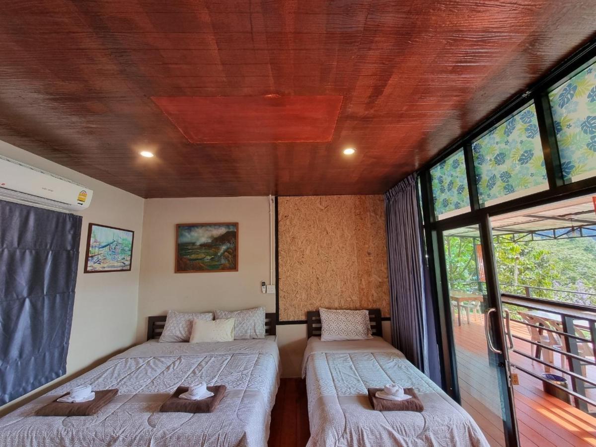 Baanhatsompaen Homestay Ranong Eksteriør billede